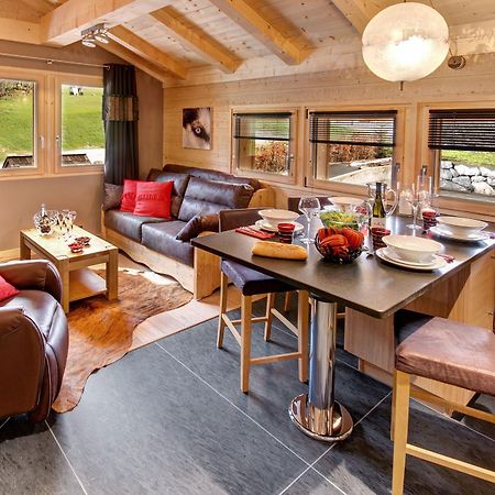 Chalet Inarpa - Appartements Et Suites Ла-Клюсаз Экстерьер фото