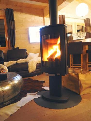 Chalet Inarpa - Appartements Et Suites Ла-Клюсаз Экстерьер фото
